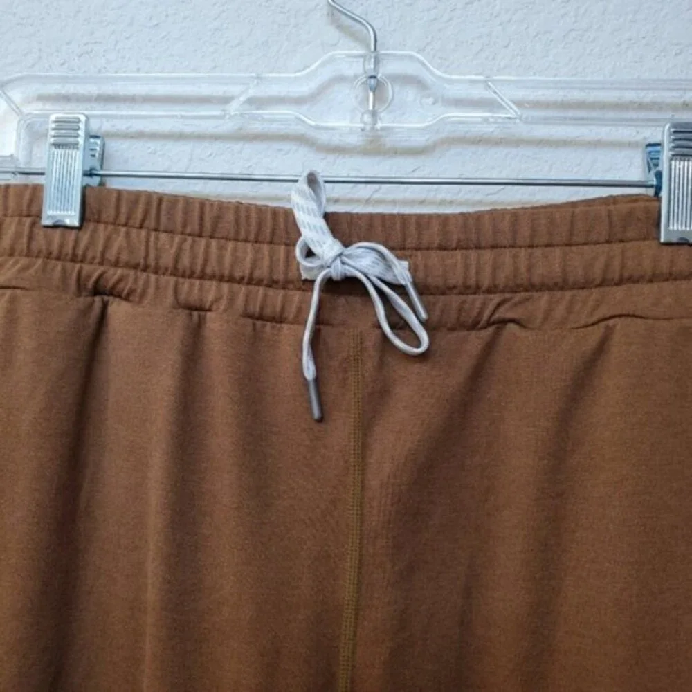 Vuori Jogger Caramel Heather Brown - Picture 6 of 8